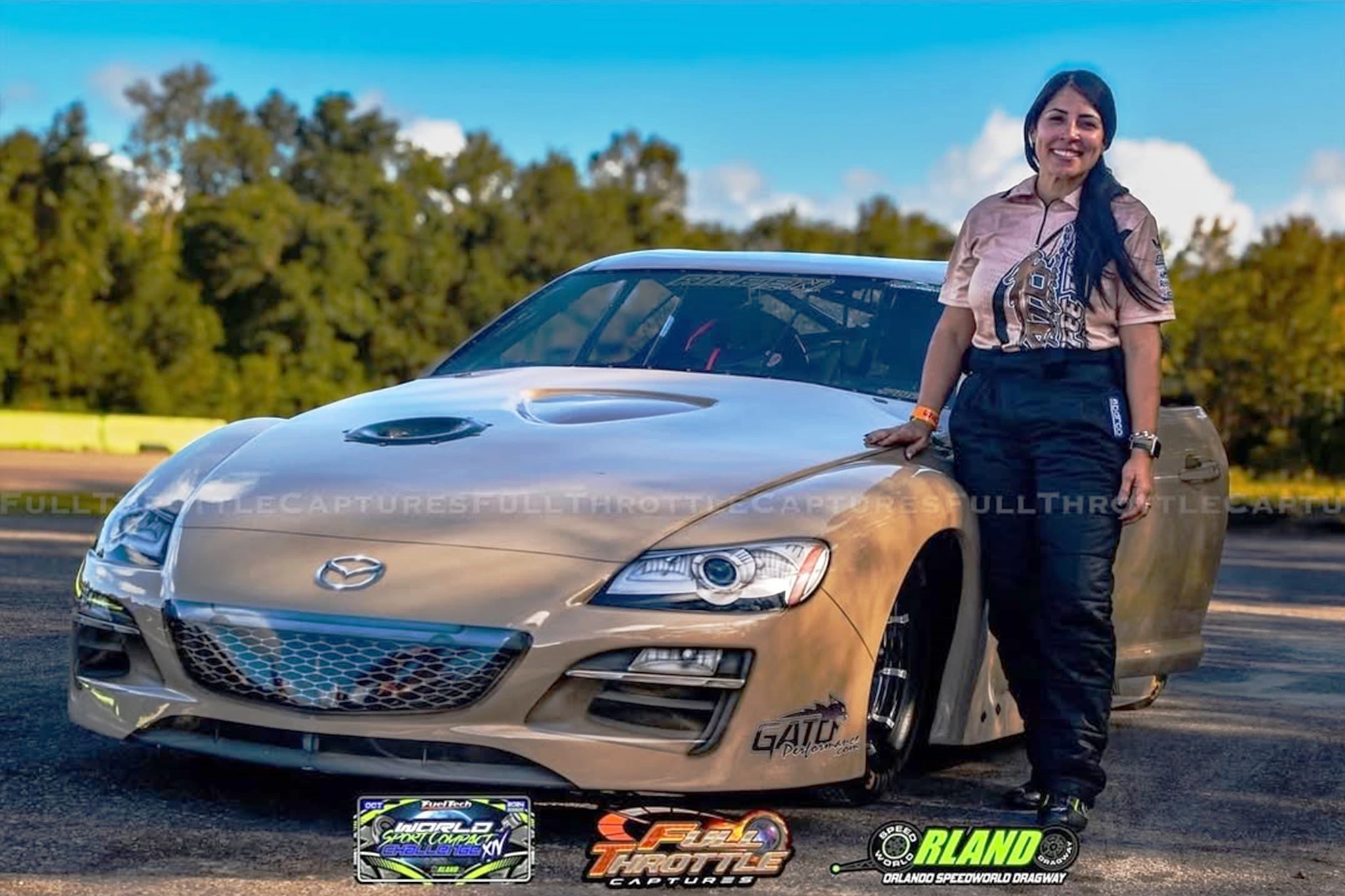 Aileen Morales con su RX8 13B